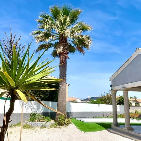 Grande Piscine Cap Agde * マルセイヤン